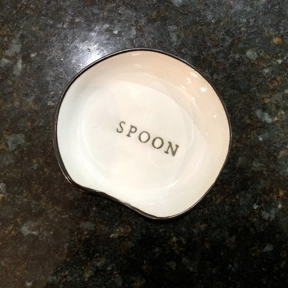 Hearth & and Hand with Magnolia Stoneware Spoon Rest NEW 2022